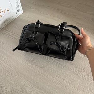 Black Patent Leather Pocket-Front Women’s Shoulder Bag